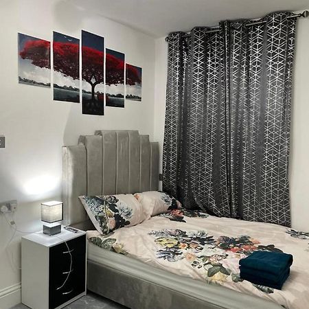 3 Bedroom Whalley Aparthotel Burnley Luaran gambar
